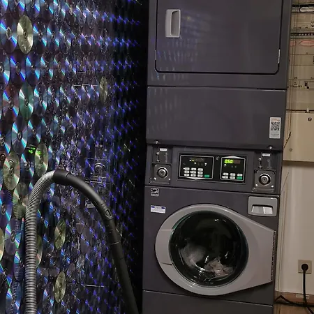 Apartman Backpackers Gelijkvloers-studio-slaapkamer-eetkamer-keuken 1 Ruimte-badkamer En-suite *